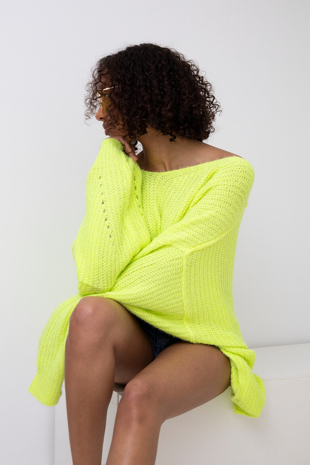 Eleonore neon oversized trui